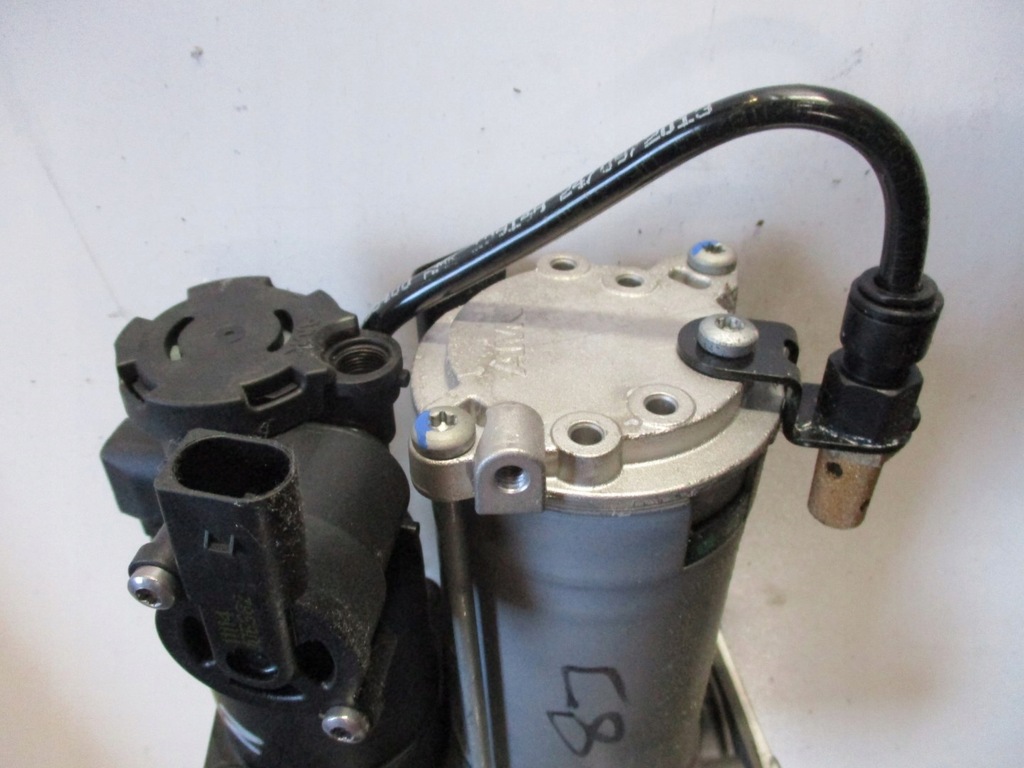 фото №15, Компрессор подвеска 92478-0 discovery sport