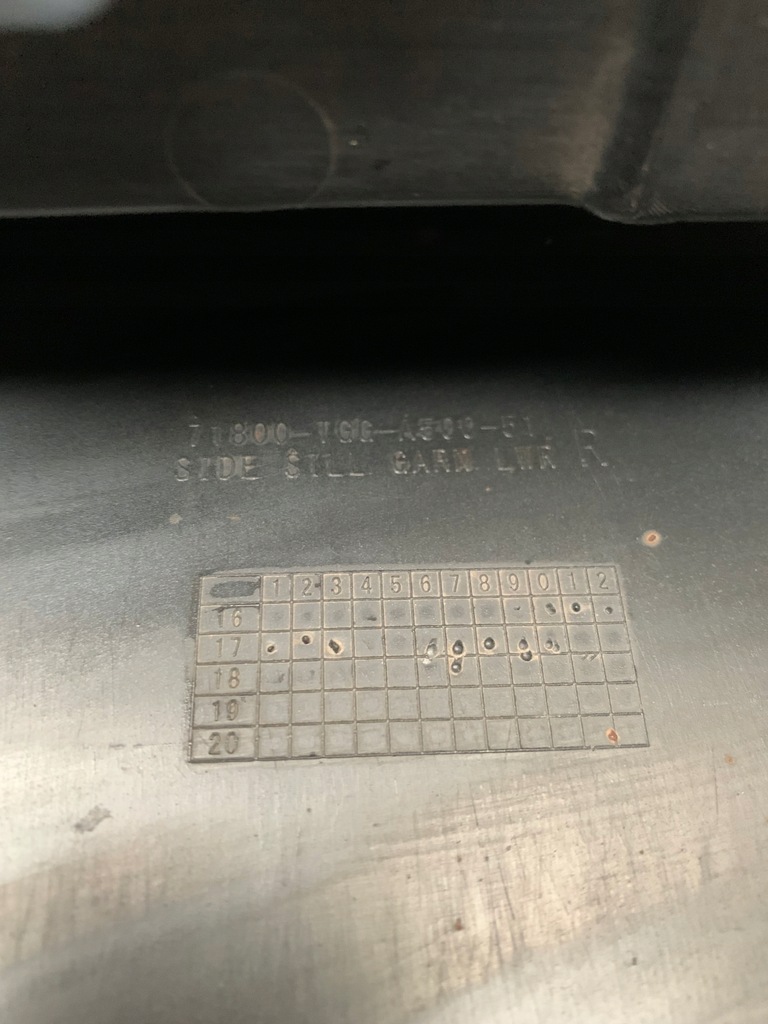 фото №8, Накладка молдинг порог правая honda civic x r-type