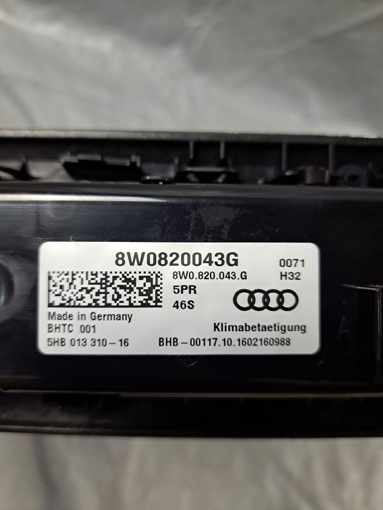 фото №7, Молдинг dekor панели audi a4 b9 s-line 8w1853190