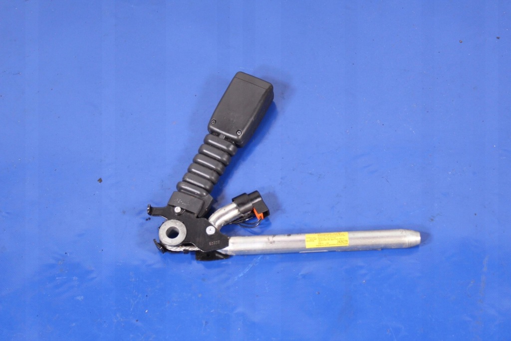 Купить Натяжитель замок поперечина перед правая  chrysler 300c