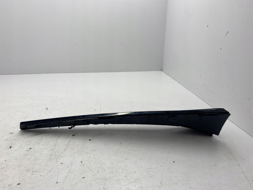 фото №4, Skoda kamiq молдинг крышки pr багажника 658827932b