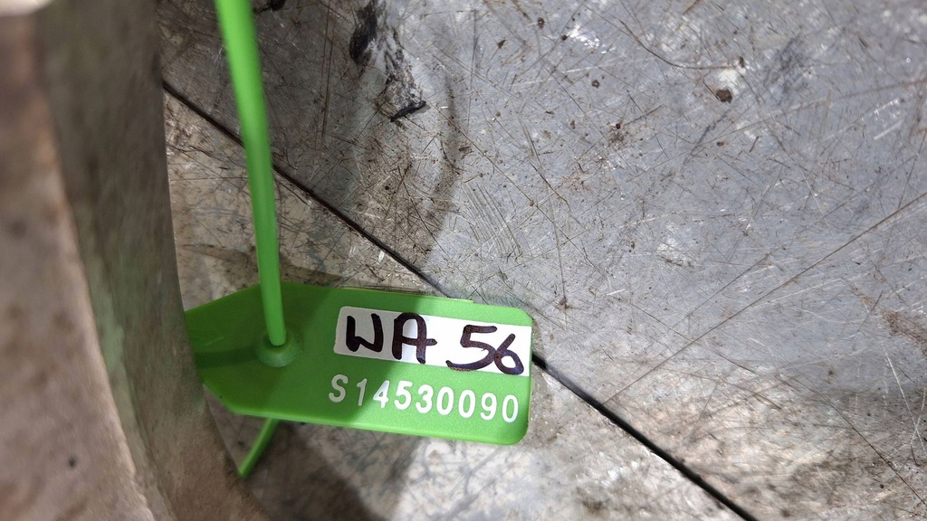 фото №9, Важіль передній правий нижній 8w0407696b audi a4 b9 a5 f5 8w