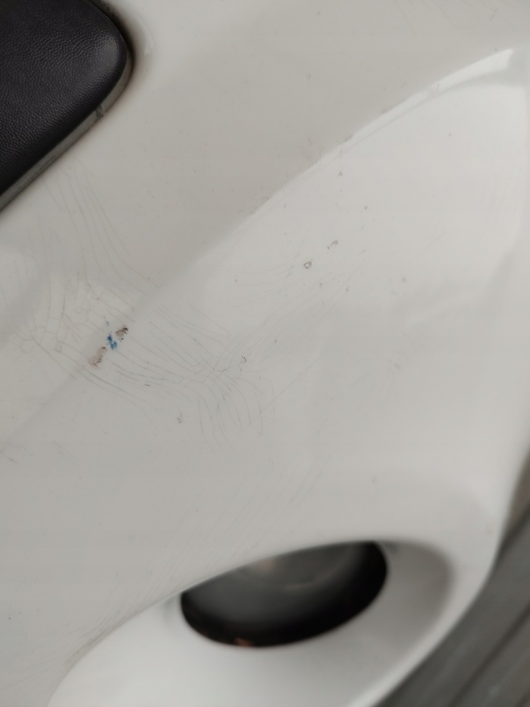 Бампер перед передний renault clio 3 рестайлинг  2009-2012 8200799935 195 с Разборки