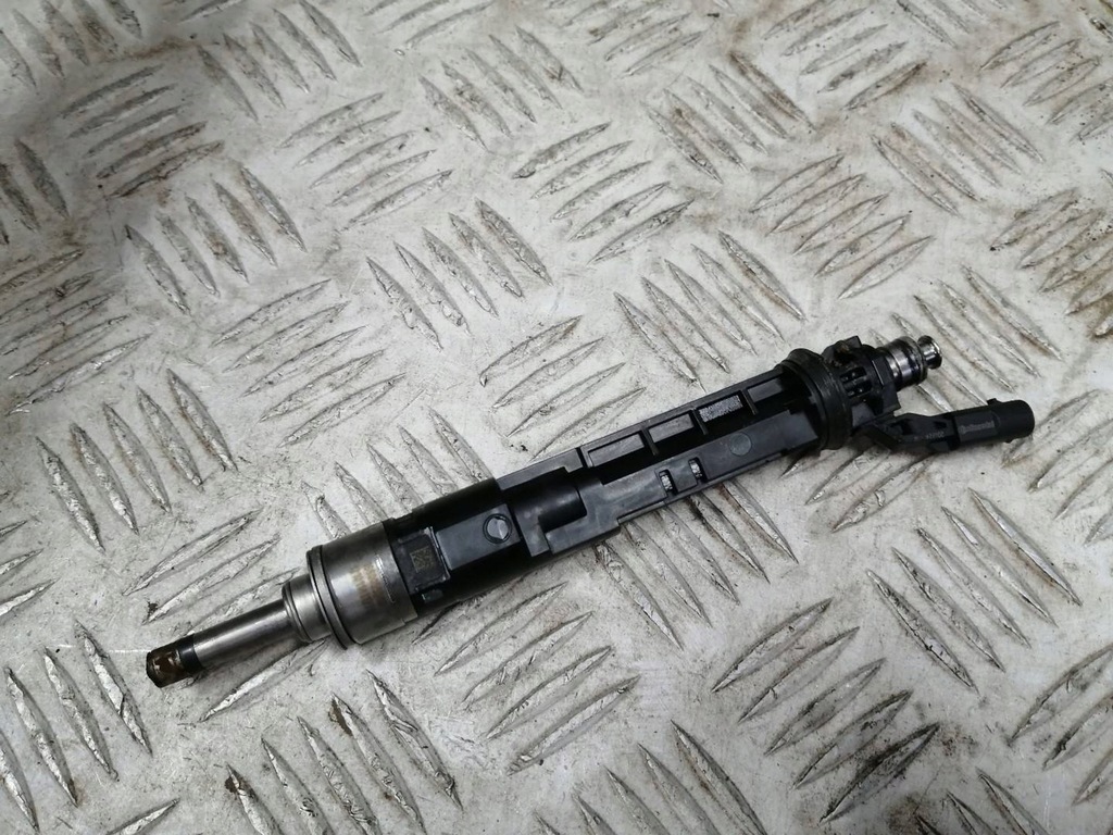 фото №1, Форсунка пального renault captur ii arkana 1.3 tce 166005550r