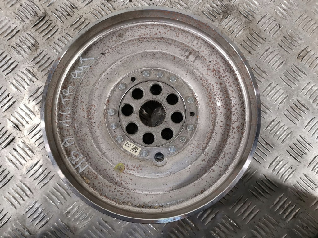 фото №1, 2015 mercedes-benz a w176 колесо маховик a2700300305