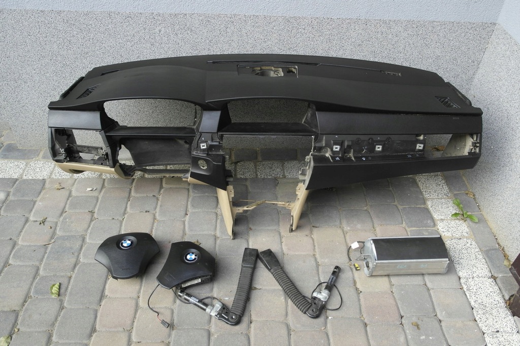 фото №1, Bmw e60 e61 подушка безпеки pas панель приладів консоль панель приладів pulpit полиця