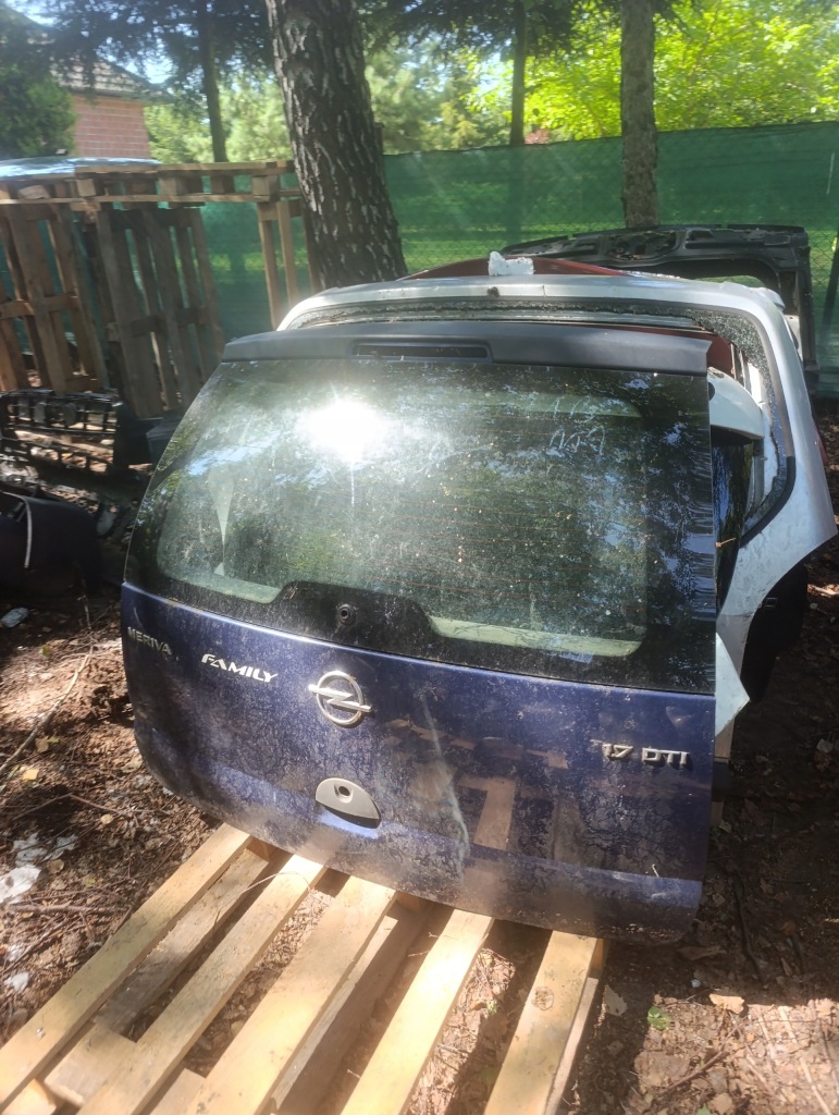 фото №1, Кришка багажника задня задня opel meriva a z21b