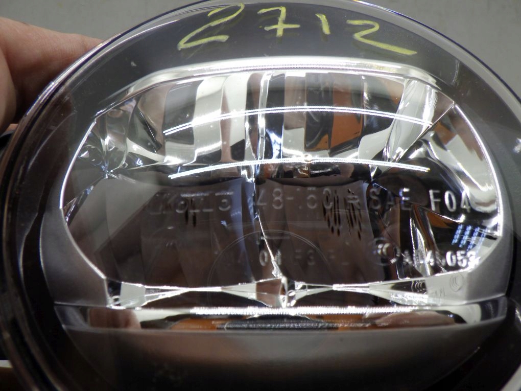 фото №6, Toyota chr camry led drl противотуманная фара правый