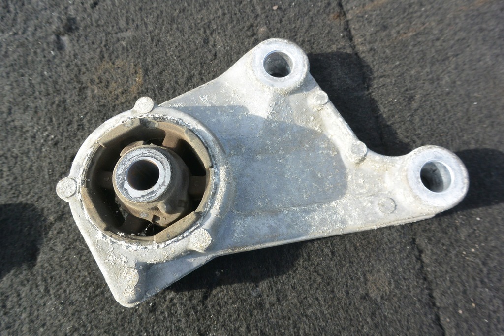 фото №5, Mazda cx9 ii tc 16- подушка кронштейн мост дифференциал задняя