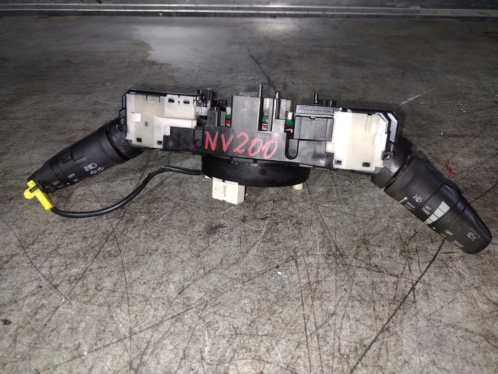 фото №10, Переключатель комбинированный nissan nv200