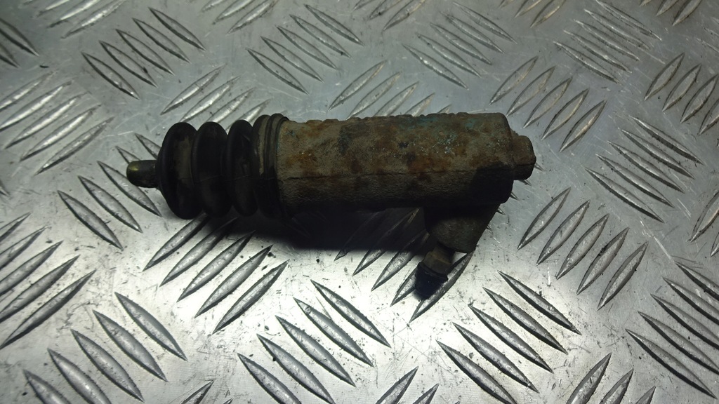 фото №1, Цилиндр сцепления toyota avensis t22 2.0 d4d