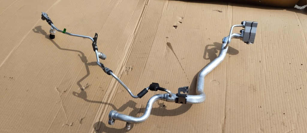 фото №2, Шланг пабтрубок  трубка кондиционера renault clio v 924400929r