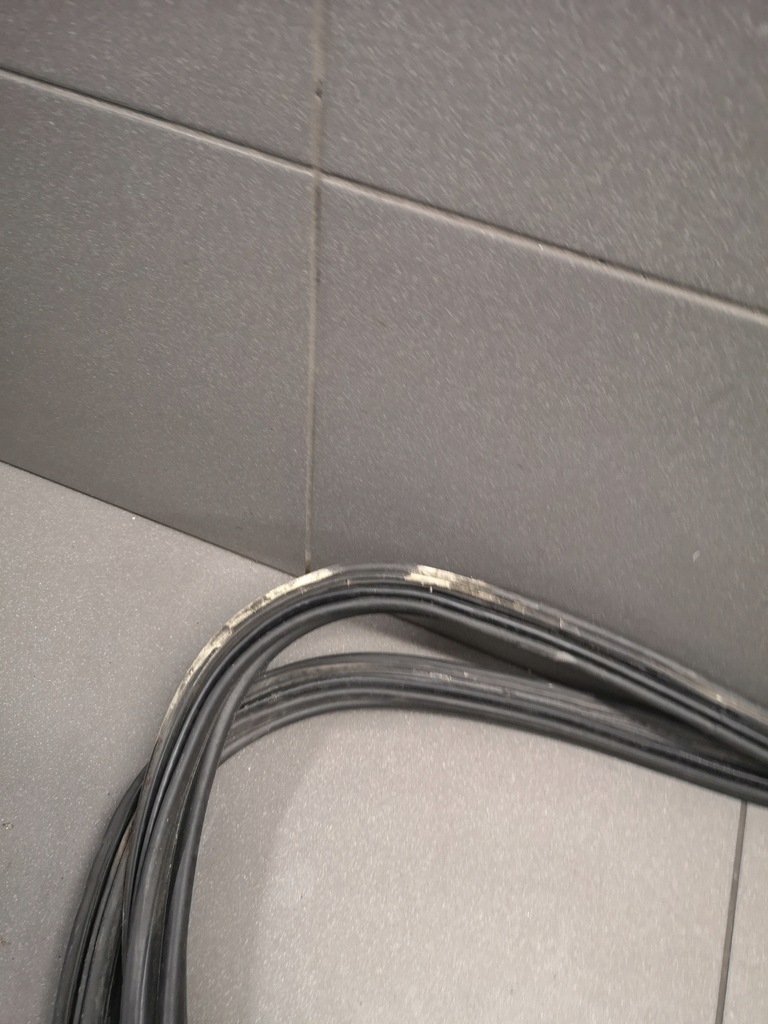 фото №2, Прокладка крышки багажника audi a8 d3