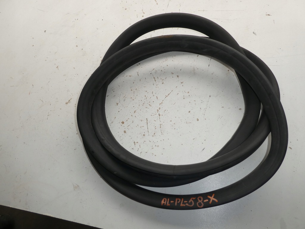 фото №1, Прокладка vw caddy 2k5843792b