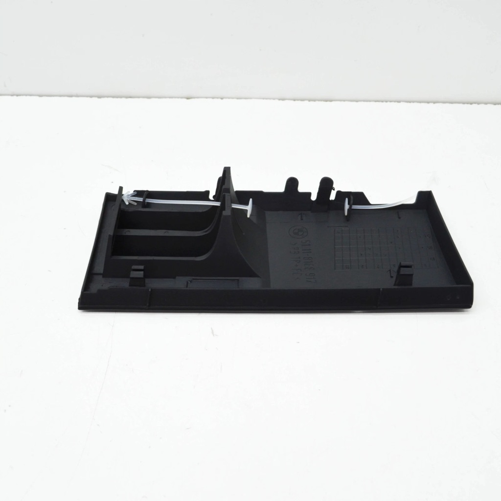 Bmw 5 e34 молдинг бампера передній з жалюзі ліва 51118168917 oem Зі Шроту