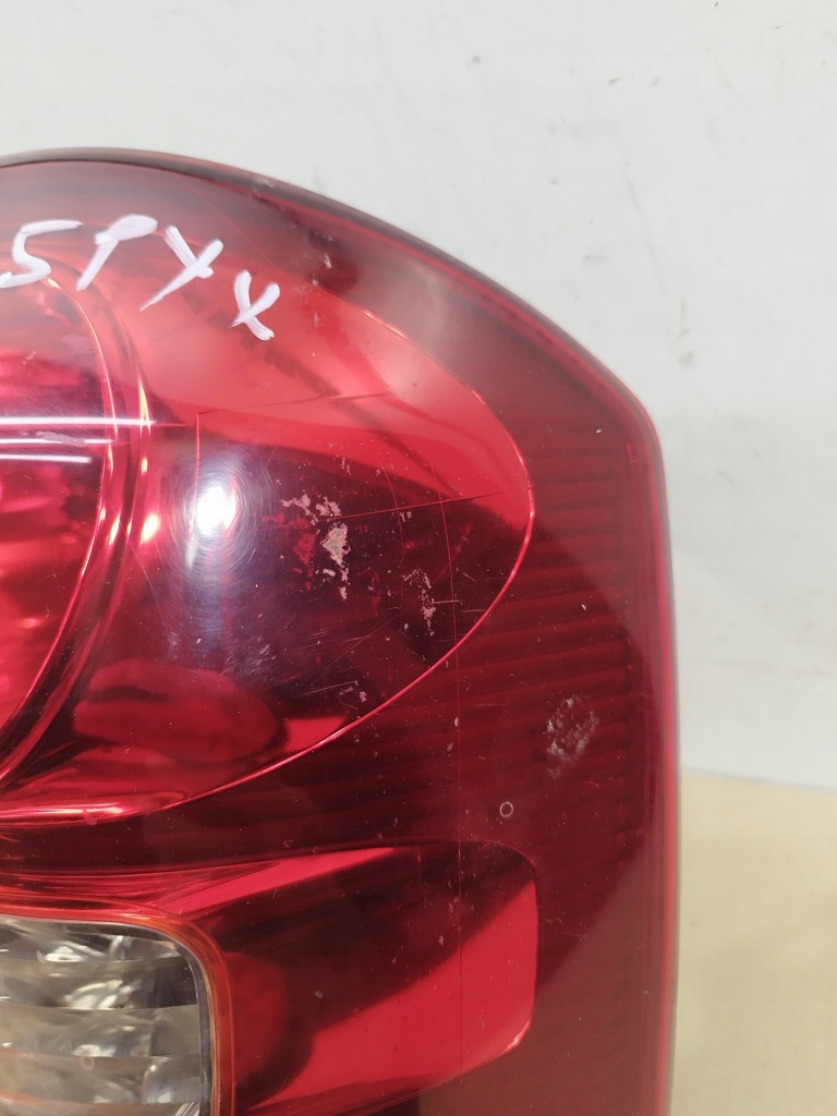 фото №6, Лампа крыла задняя toyota rav4 rav-4 ii 2003-2005 5 дверь правая