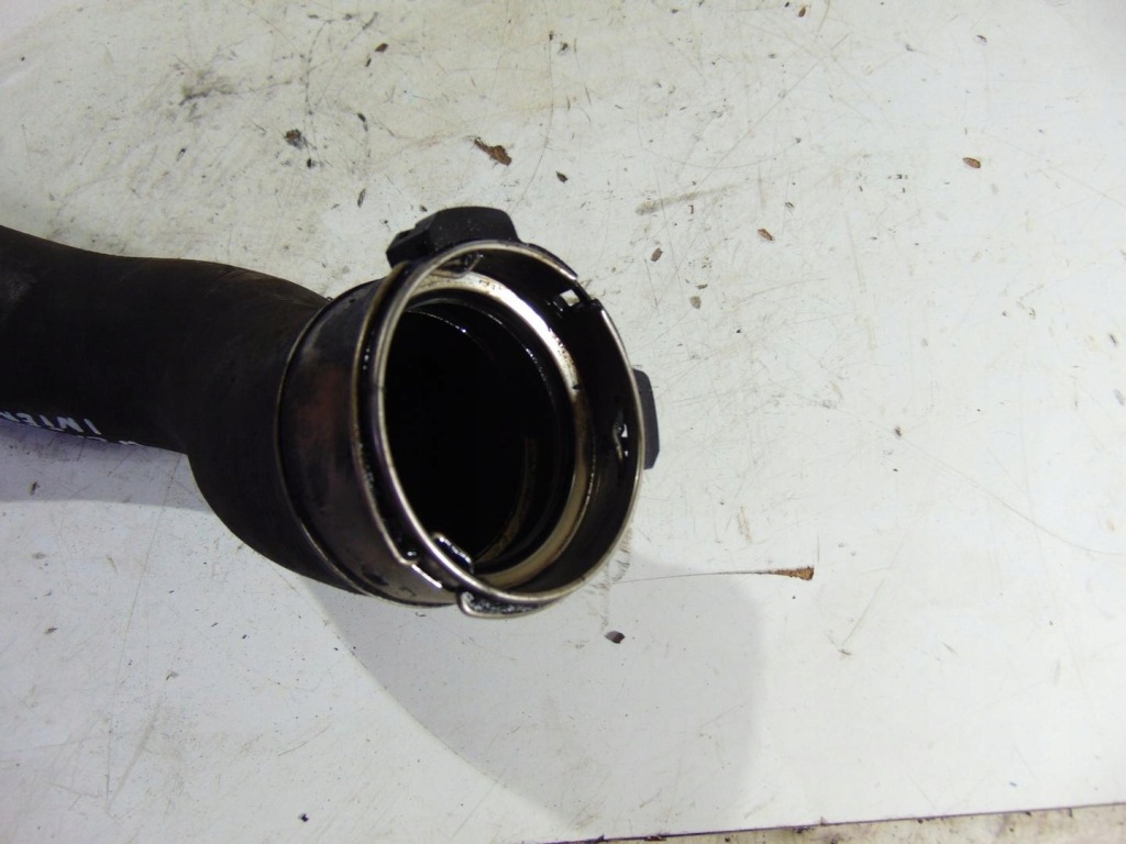 Пабтрубок  труба интеркулер mercedes w212 2.2 cdi Доставка