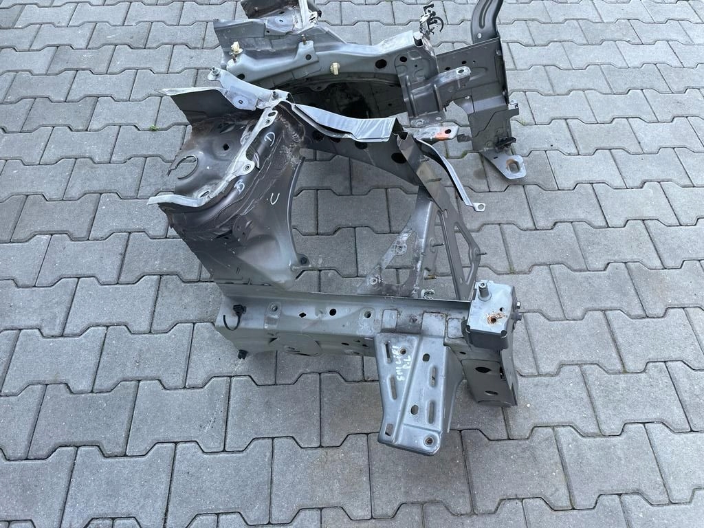 фото №3, Renault scenic iii lift четверть перед лонжерон