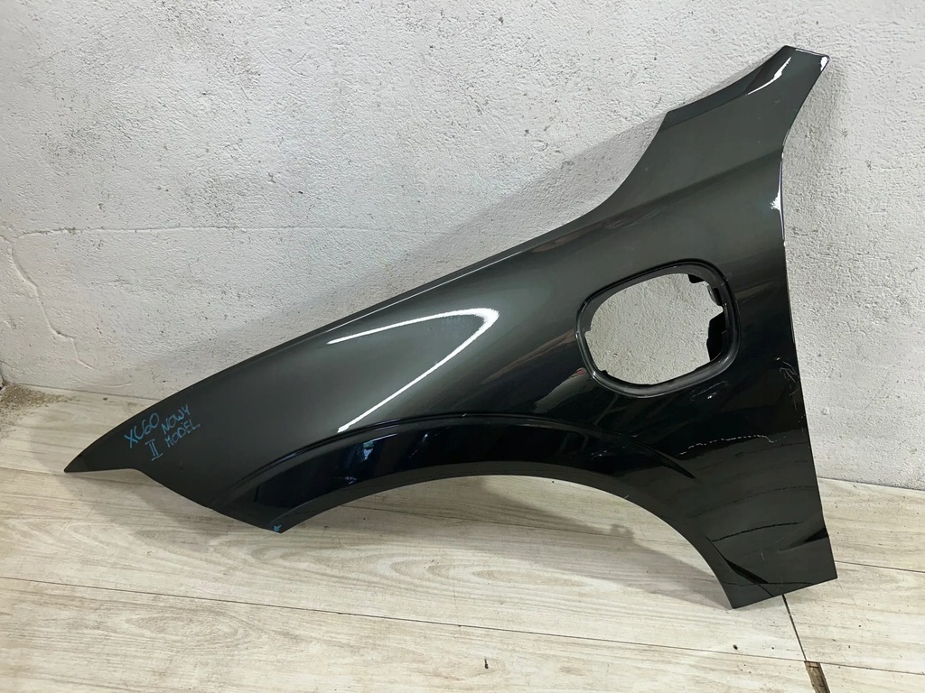 фото №1, Volvo xc60 ii гибрид крыло передний левый