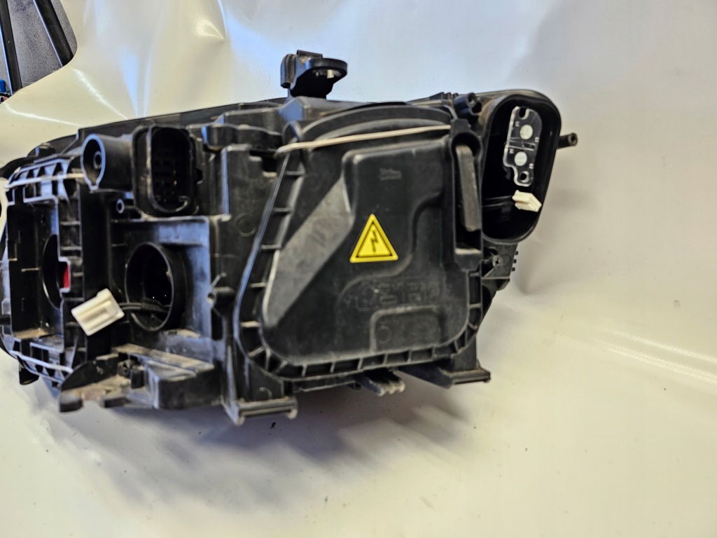 Фара audi q5 8r0 8r рестайлинг  12-16 bixenon led поворотный правый  правый перед европа Киев