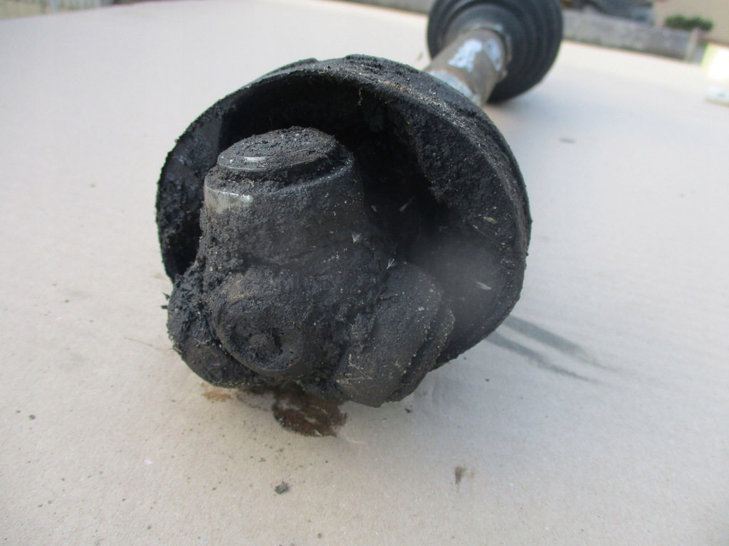 фото №6, Приводной вал правая 9672959880 peugeot 508 1.6hdi