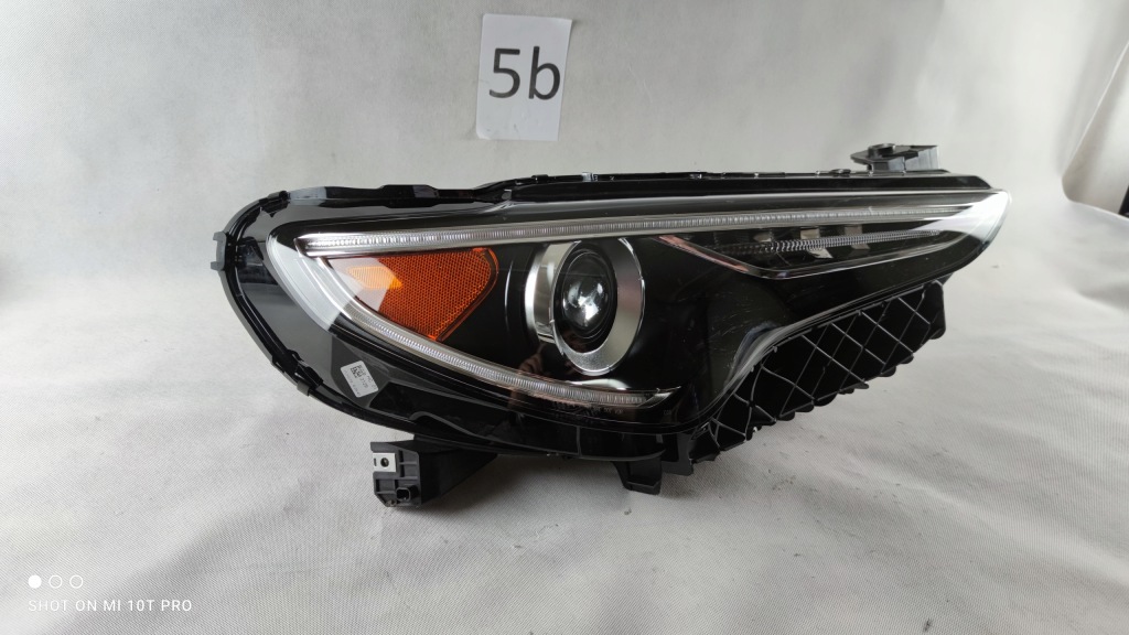 Alfa romeo stelvio ксенон правий фара лампа америка Доставка