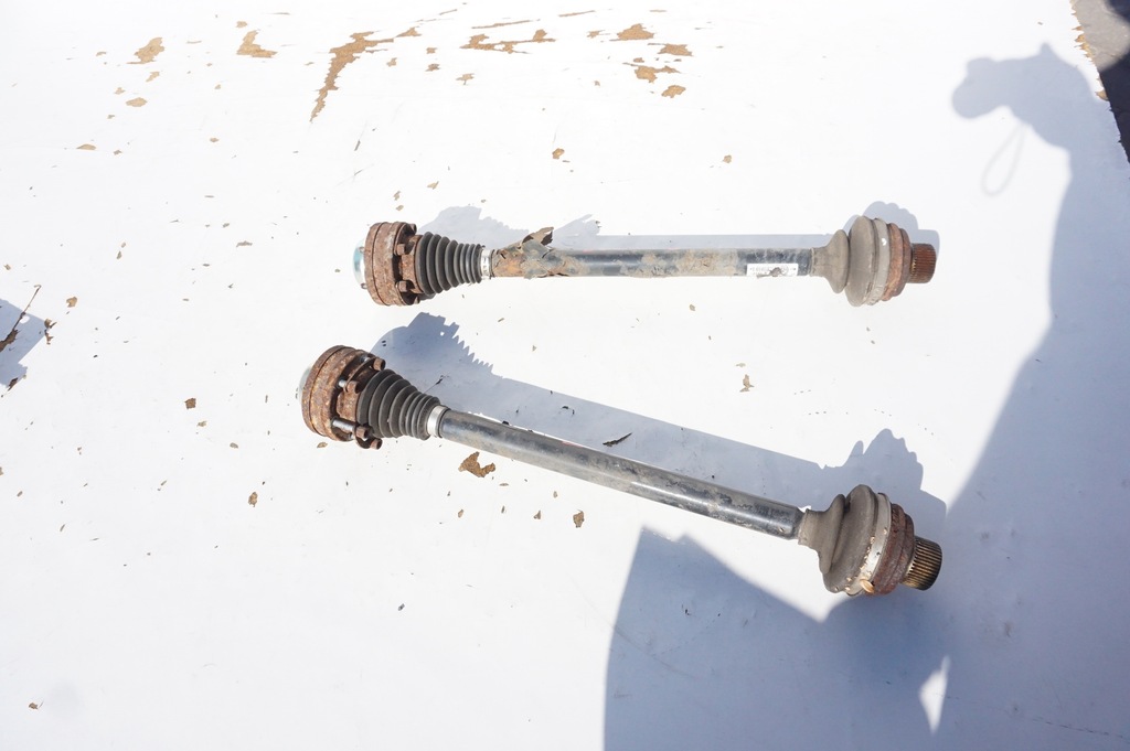 фото №1, Привідний вал правий задня audi a5 8t 2.7 tdi