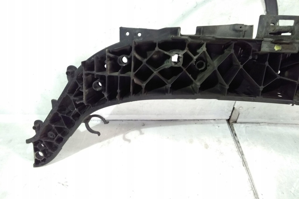 фото №1, Верхній частина поперечина передній renault grand scénic ii jm0/1_ 8200140478