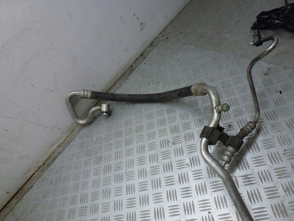 фото №3, Шланг кондиционера ford fiesta mk7 1.4