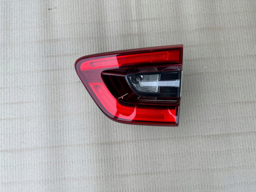 фото №1, Renault kadjar 15-18 led права лампа задня задня