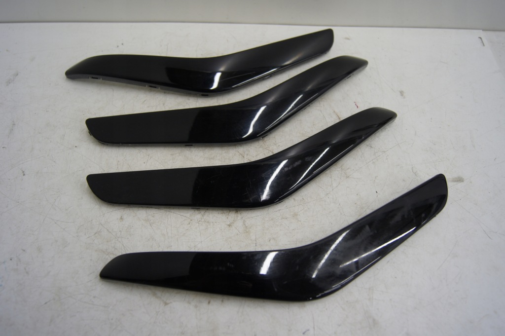 фото №1, Kuga mk1 декоры дверь dekor