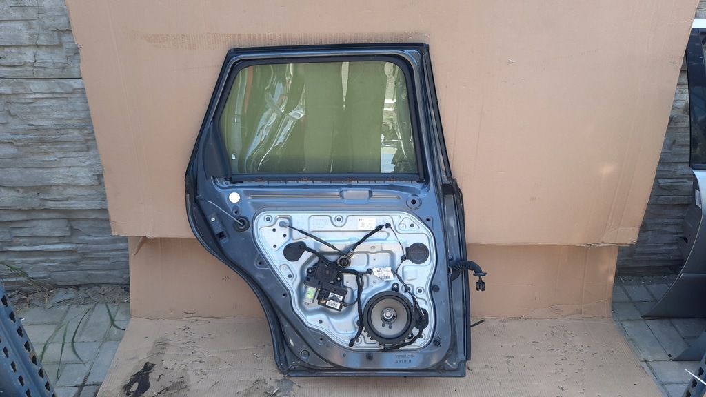 фото №10, Дверь задняя задние левая volvo v50 04-12r