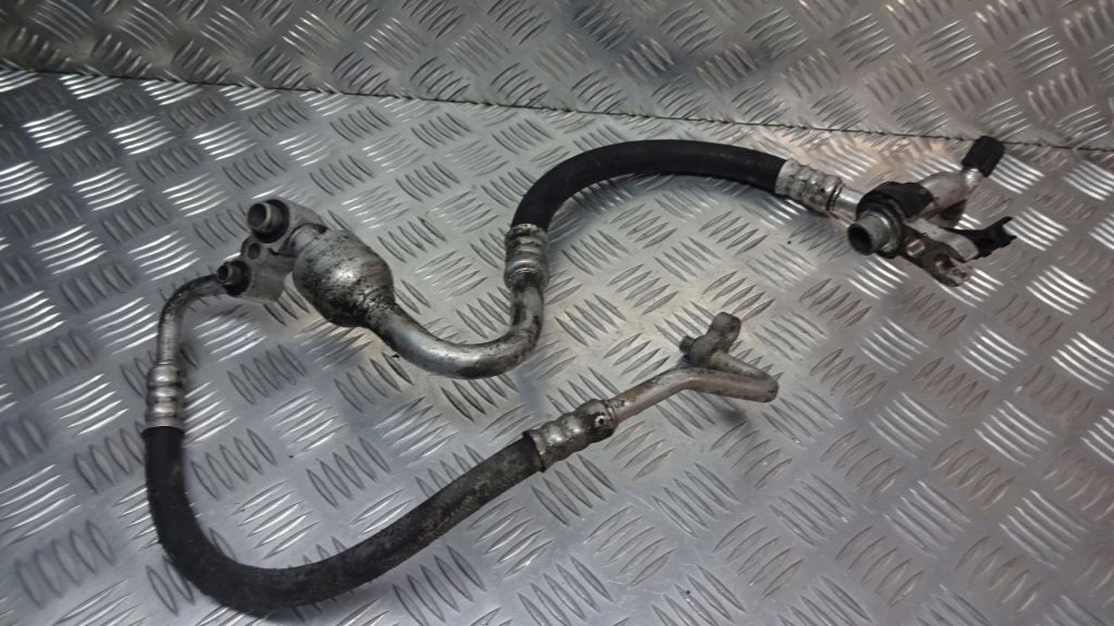 Купити Шланг кондиціонера opel signum 3.2