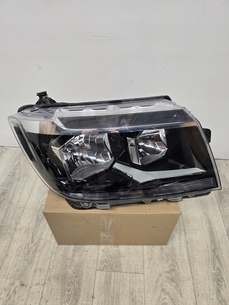 фото №1, Vw crafter ii man tge 2 лампа правая перед 7c1941006b