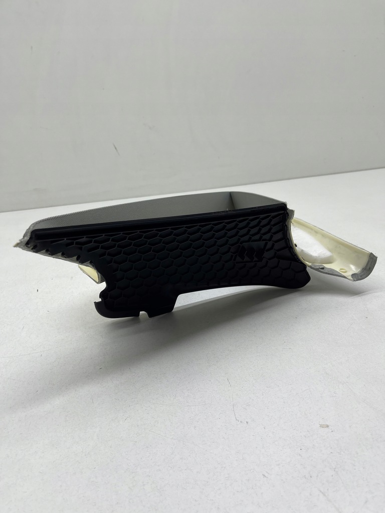 фото №10, Audi a6 c7 sedan захист обшивка стійка c оббивка правий задня