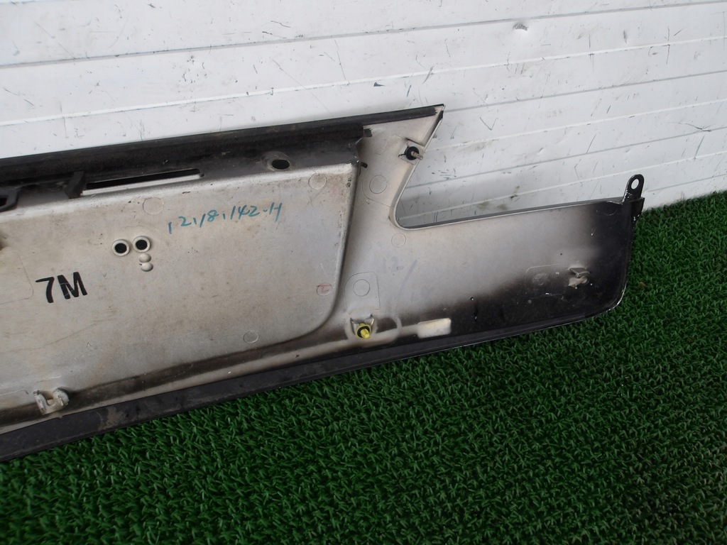 фото №5, Lexus ii is250 05-13 накладка молдинг крышки задняя оригинальный номер