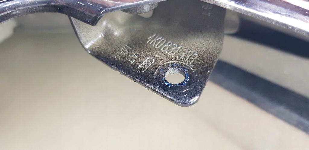 Левая передние дверь audi a6 c8 4k0831333 Доставка