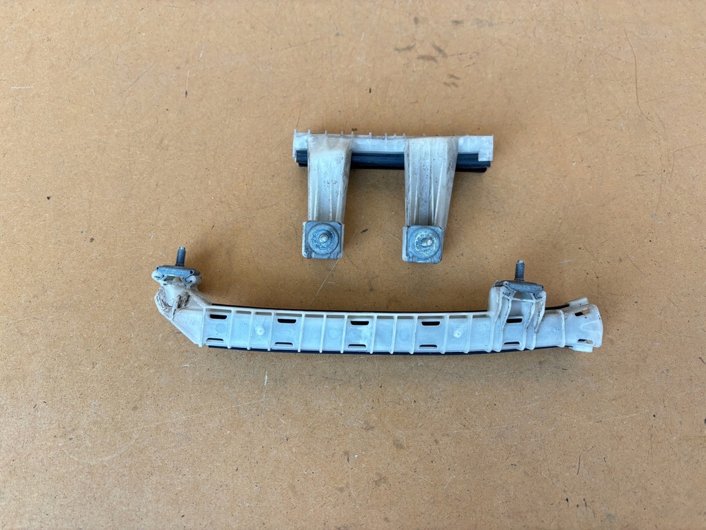 фото №1, Напрямна скло правий задня renault megane iv 4