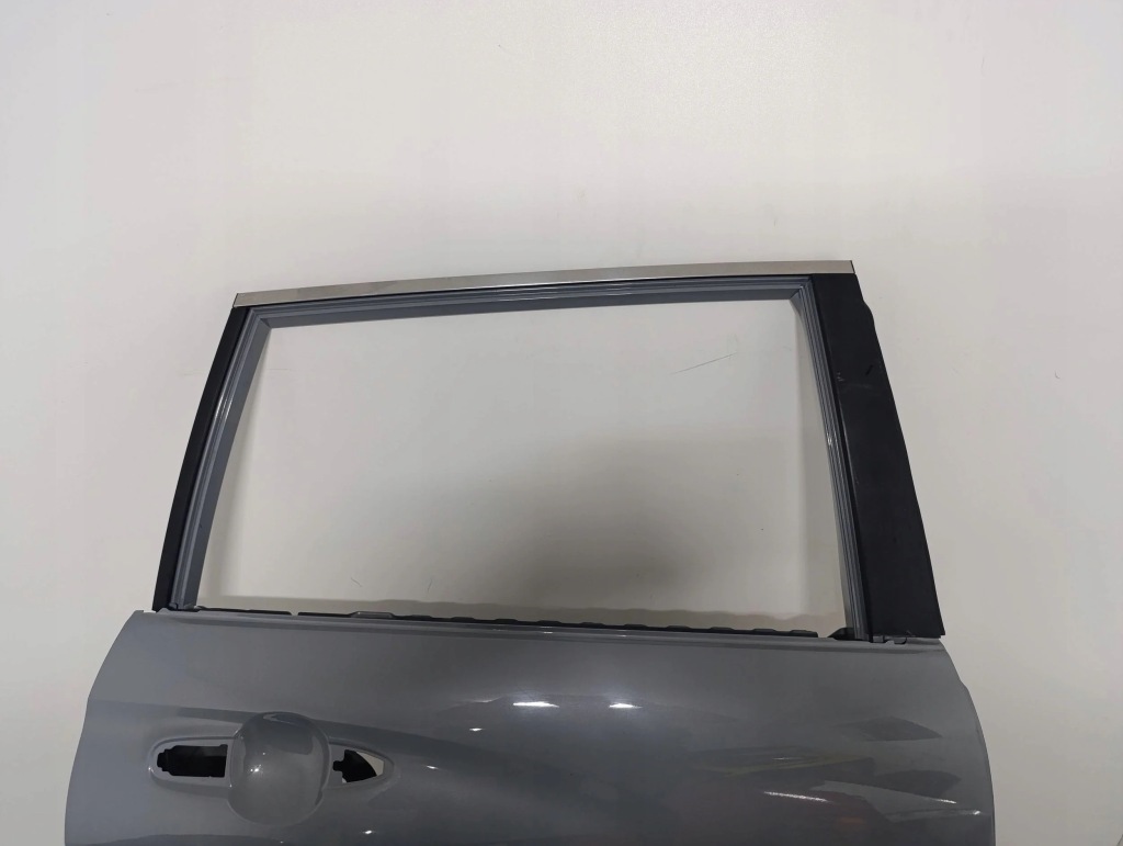 фото №2, Дверь правое задняя задние toyota corolla cross