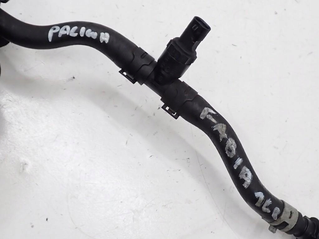 Купити Шланг трубка пального датчик 059919523a skoda fabia iii 6v 1.4 tdi cus 16r