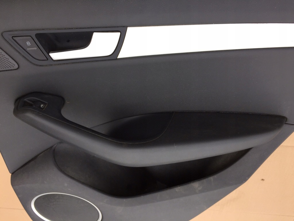 фото №10, Audi q5 8r обшивка дверь правый задняя задний b&o