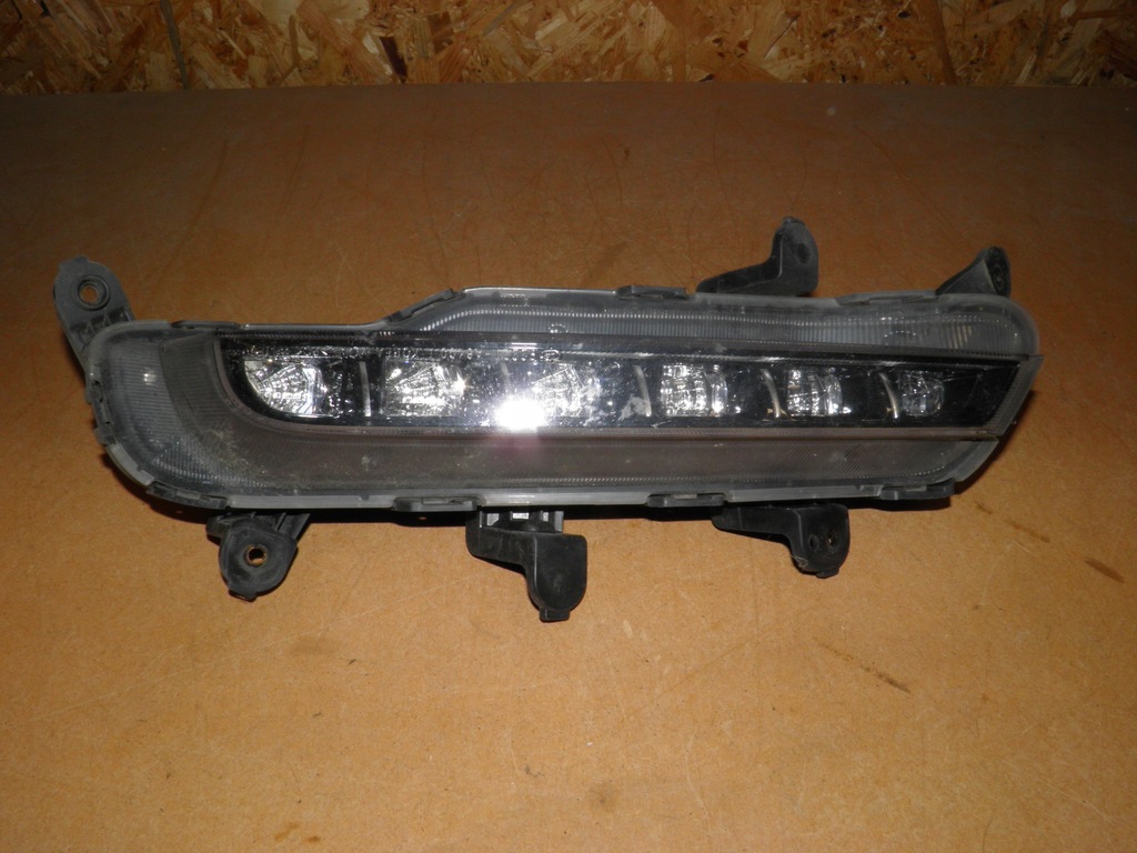 фото №1, Противотуманная фара led drl левый hyundai i30 i-30 92201-a6400 оригинальный номер