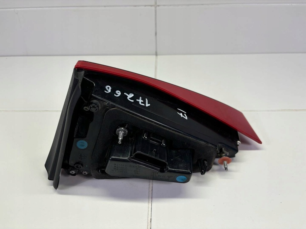 фото №9, Лампа задня ліва сторона alfa romeo giulia 952 2017 20700105