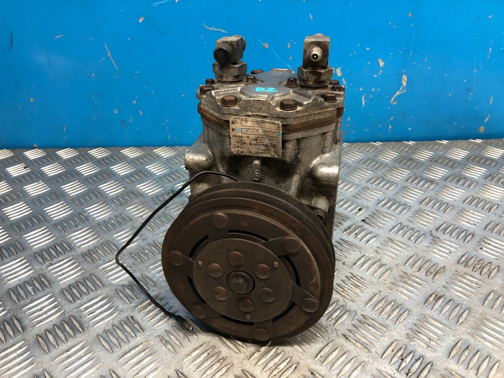 Купити Mercedes sl r107 компресор кондиціонера w114 w108 york r210r-20914