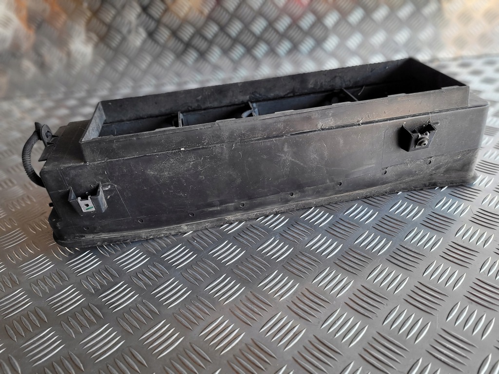 фото №8, Renault clio iv 4 жалюзі шторка впуск повітря оригінал fv