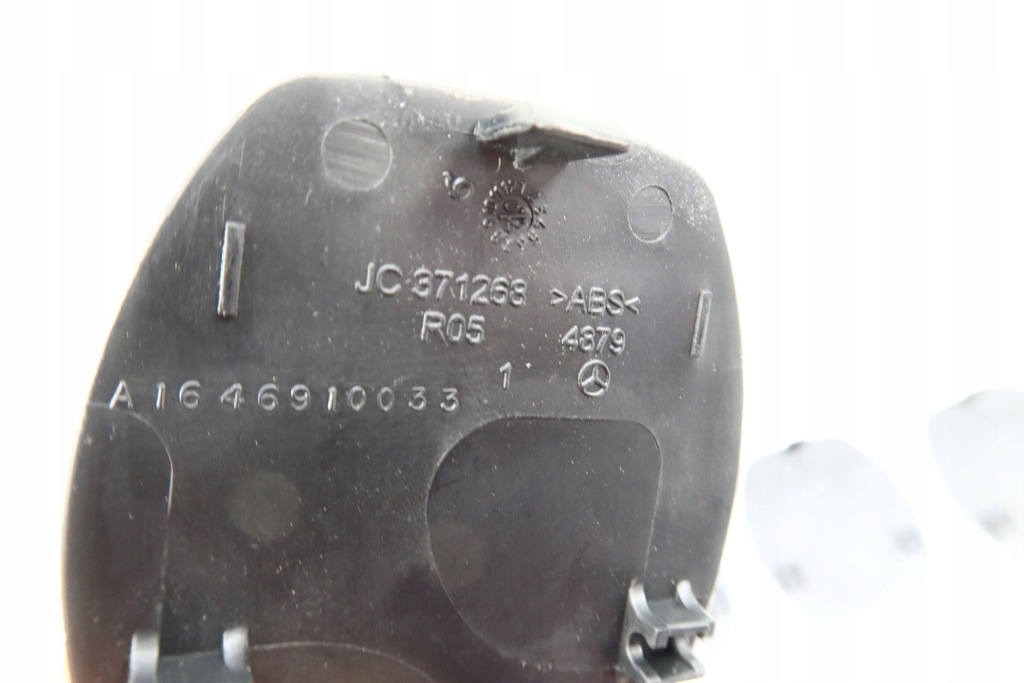 фото №5, Mercedes x164 w164 gl заглушка оббивка багажника 1646910033 заглушки