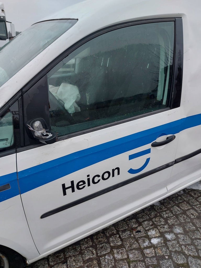 фото №1, Vw caddy iv 2016 дверь левая lb9a полный