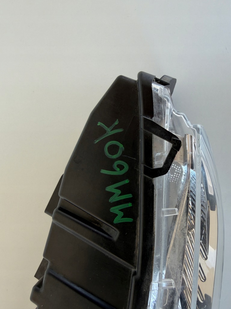 Купити Citroen c4 picasso 2 ii led drl лівий 9822653980