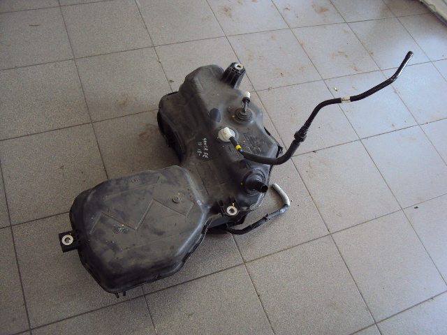 фото №1, Бак adblue hyundai santa fe iv 2018-