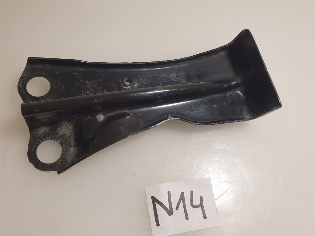 фото №1, A3 8p кронштейн правий балка кронштейн перед